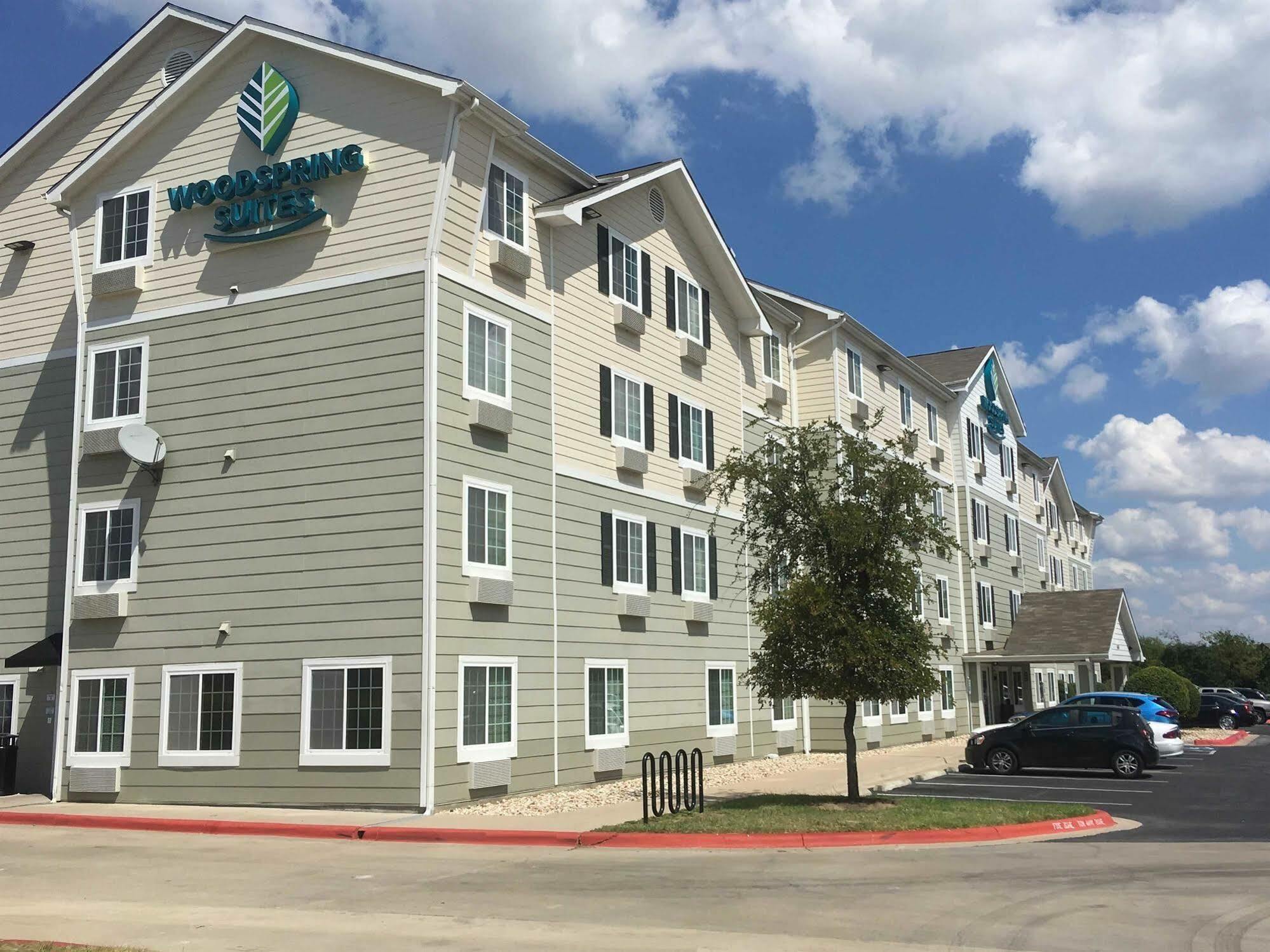 Woodspring Suites Louisville Southeast Forest Hills Exterior foto